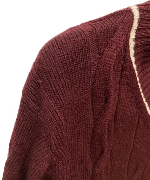 COMME des GARCONS HOMME（コムデギャルソン オム）COMME des GARCONS HOMME (コムデギャルソン オム) vネックチルデンケーブルニット/HB-N011 レッド サイズ:Ｓの古着・服飾アイテム