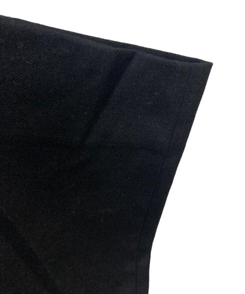 UNIVERSAL PRODUCTS.（ユニバーサルプロダクツ）UNIVERSAL PRODUCTS. (ユニバーサルプロダクツ) WOOL 2 TUCK TROUSERS ブラック サイズ:3の古着・服飾アイテム