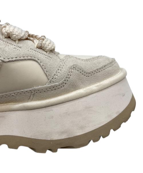 UGG（アグ）UGG (アグ) Astromel チャンキーソールスニーカー/1171541 ベージュ サイズ:24cmの古着・服飾アイテム