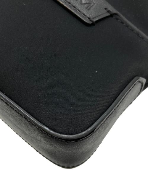 TUMI（トゥミ）TUMI (トゥミ) HARRISON SHAWNEE CROSSBODY/130550 1041 ブラックの古着・服飾アイテム