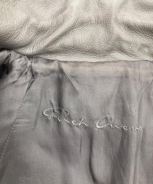RICK OWENS（リックオウエンス）RICK OWENS (リックオウエンス) CLASSIC LEATHER JACKET/RP18S8703-LCW グレー サイズ:40の古着・服飾アイテム