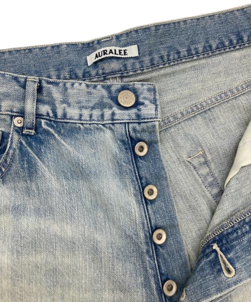 AURALEE（オーラリー）AURALEE (オーラリー) FADED SELVEDGE LIGHT DENIM WIDE PANTS/A26SP03DE インディゴ サイズ:32の古着・服飾アイテム