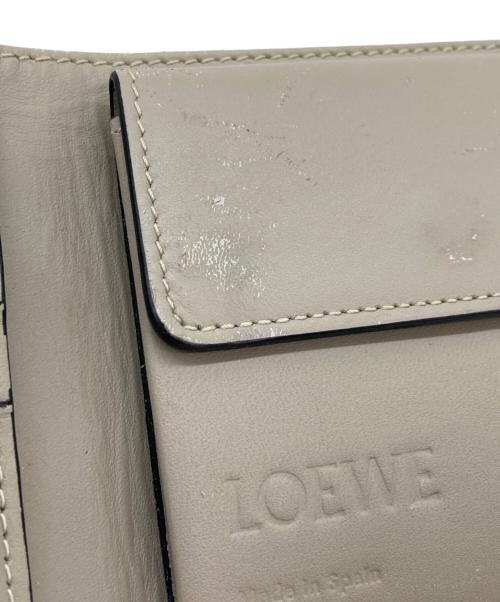 LOEWE（ロエベ）LOEWE (ロエベ) アナグラム バイフォールド コインウォレット ベージュの古着・服飾アイテム