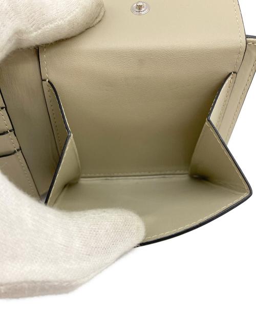 LOEWE（ロエベ）LOEWE (ロエベ) アナグラム バイフォールド コインウォレット ベージュの古着・服飾アイテム