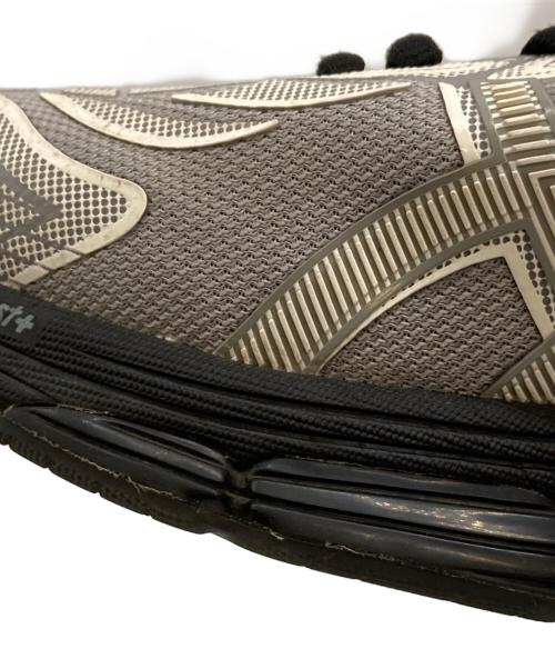 asics（アシックス）asics (アシックス) C.P COMPANY (シーピーカンパニー) GEL-QUANTUM 360 8 グレー サイズ:27の古着・服飾アイテム