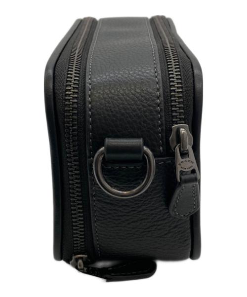 COACH（コーチ）COACH (コーチ) ワイアットクロスボディバッグ ブラックの古着・服飾アイテム