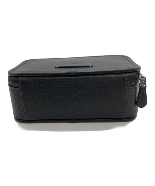 COACH（コーチ）COACH (コーチ) ワイアットクロスボディバッグ ブラックの古着・服飾アイテム