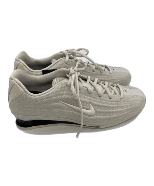 NIKE（ナイキ）NIKE (ナイキ) SHOX Z アイボリー サイズ:25.5cmの古着・服飾アイテム