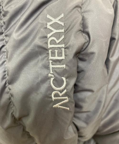 ARC'TERYX（アークテリクス）ARC'TERYX (アークテリクス) CERIUM HOODY ネイビー サイズ:Mの古着・服飾アイテム