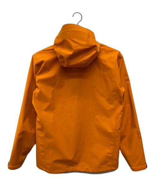 ARC'TERYX（アークテリクス）ARC'TERYX (アークテリクス) Beta Jacket オレンジ サイズ:Mの古着・服飾アイテム