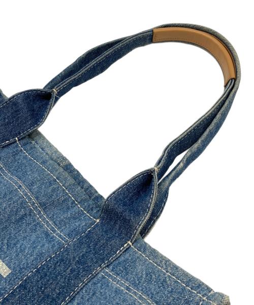 MARC JACOBS（マークジェイコブス）MARC JACOBS (マークジェイコブス) THE DENIM LARGE TOTE BAG インディゴの古着・服飾アイテム