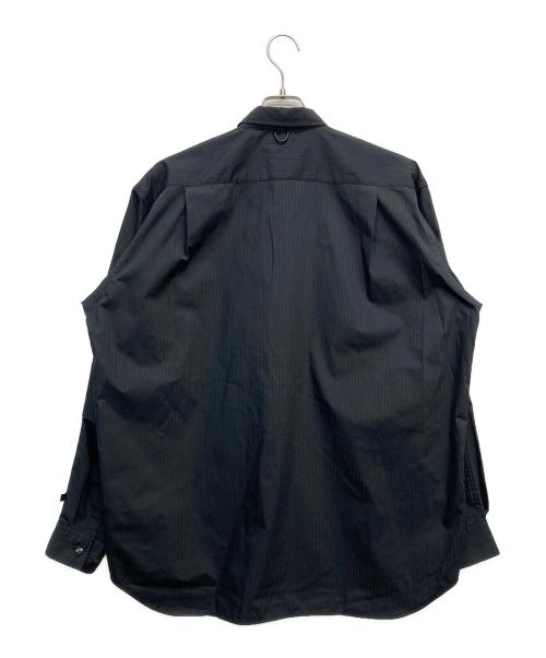DAIWA PIER39（ダイワ ピア39）DAIWA PIER39 (ダイワ ピア39) TECH REGULAR STRIPE SHIRT L/S/BE-81025 グレー サイズ:Ｍの古着・服飾アイテム