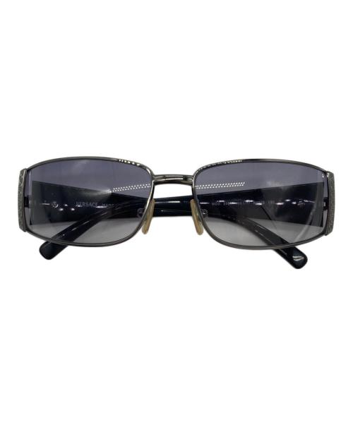 VERSACE（ヴェルサーチ）VERSACE (ヴェルサーチ) メデューサ モチーフサングラス/MOD.2021 1001/11 ブラック サイズ:60-15-130の古着・服飾アイテム