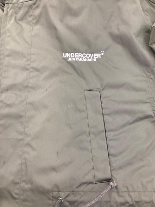 UNDERCOVER（アンダーカバー）UNDERCOVER (アンダーカバー) ロゴ刺繍モッズコート カーキ サイズ:2の古着・服飾アイテム