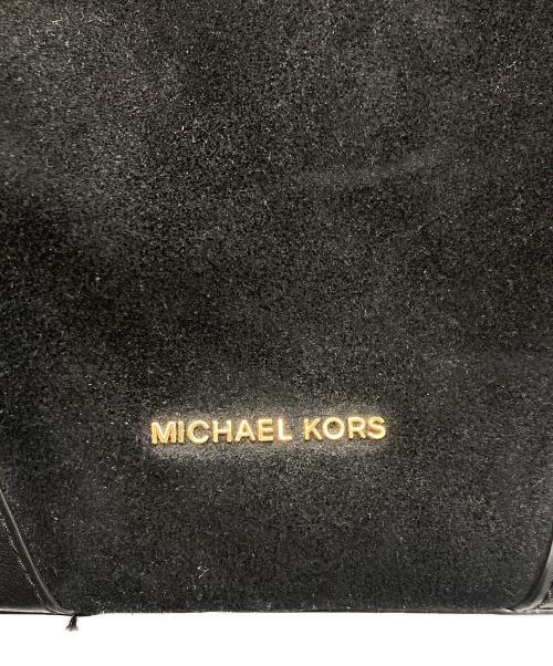 MICHAEL KORS（マイケルコース）MICHAEL KORS (マイケルコース) スウェード切り替え巾着ショルダーバッグ 30F8G0CM2S ブラックの古着・服飾アイテム