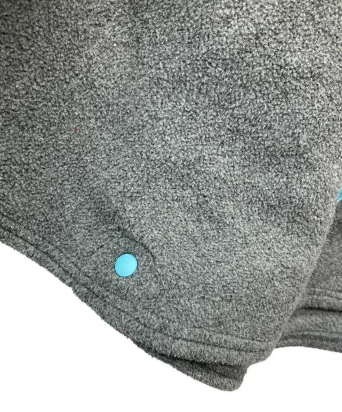 Patagonia（パタゴニア）Patagonia (パタゴニア) シンチラフリースポンチョ/STY25285FA16 グレー サイズ:MLの古着・服飾アイテム
