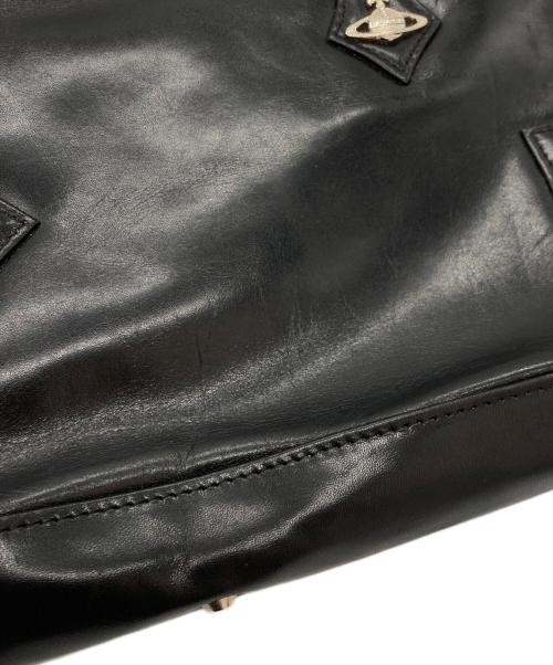 Vivienne Westwood（ヴィヴィアンウエストウッド）Vivienne Westwood (ヴィヴィアンウエストウッド) ガマ口レザーハンドバッグ ブラックの古着・服飾アイテム