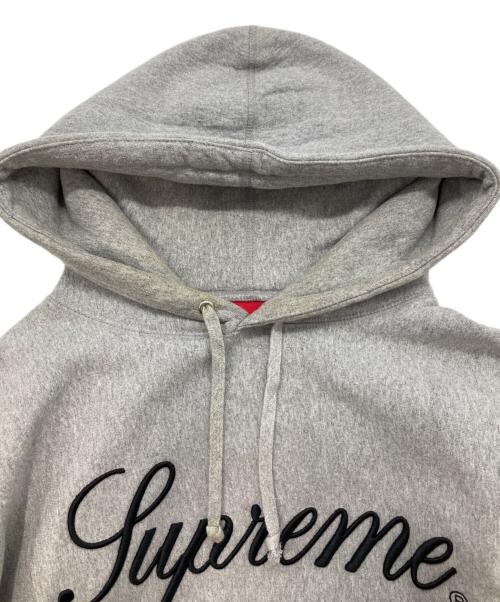 SUPREME（シュプリーム）SUPREME (シュプリーム) Raised Script Hooded Sweatshirt グレー サイズ:Mの古着・服飾アイテム