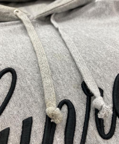 SUPREME（シュプリーム）SUPREME (シュプリーム) Raised Script Hooded Sweatshirt グレー サイズ:Mの古着・服飾アイテム