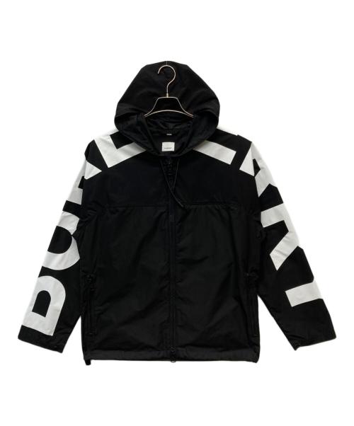 BURBERRY（バーバリー）BURBERRY (バーバリー) サイドロゴプリントナイロンフーデッドブルゾン ブラック サイズ:Mの古着・服飾アイテム