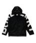 BURBERRY（バーバリー）の古着「サイドロゴプリントナイロンフーデッドブルゾン」｜ブラック