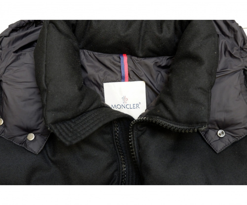 MONCLER（モンクレール）MONCLER (モンクレール) MONTGENEVREダウンジャケット ブラック サイズ:表記サイズ：6 モンジュネーブルの古着・服飾アイテム