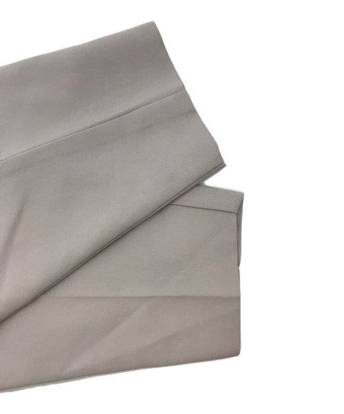 CLANE（クラネ）CLANE (クラネ) ROUNDED LINE TUCK PANTS ベージュ サイズ:1 未使用品の古着・服飾アイテム