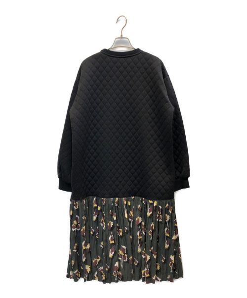 IN-PROCESS Tokyo（インプロセストーキョー）IN-PROCESS Tokyo (インプロセストーキョー) QUILTED PLEATED DRESS ブラック サイズ:FREEの古着・服飾アイテム