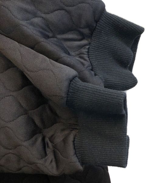 IN-PROCESS Tokyo（インプロセストーキョー）IN-PROCESS Tokyo (インプロセストーキョー) QUILTED PLEATED DRESS ブラック サイズ:FREEの古着・服飾アイテム