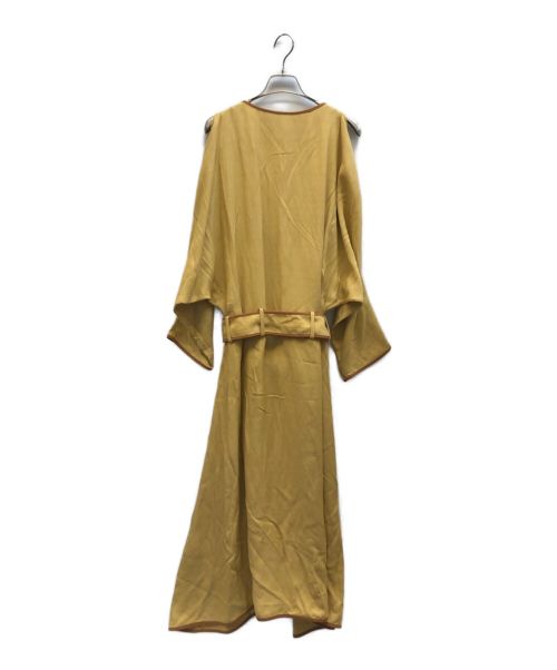 Aaron（アーロン）Aaron (アーロン) ワンピース ベージュ サイズ:36 未使用品の古着・服飾アイテム