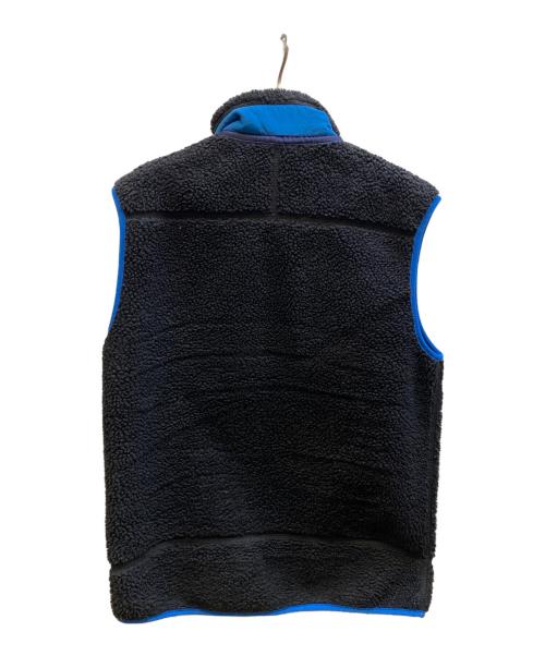 Patagonia（パタゴニア）Patagonia (パタゴニア) Classic Retro-X Vest ブラック×ブルー サイズ:Sの古着・服飾アイテム