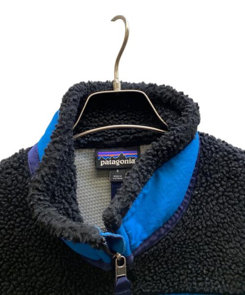 Patagonia（パタゴニア）Patagonia (パタゴニア) Classic Retro-X Vest ブラック×ブルー サイズ:Sの古着・服飾アイテム