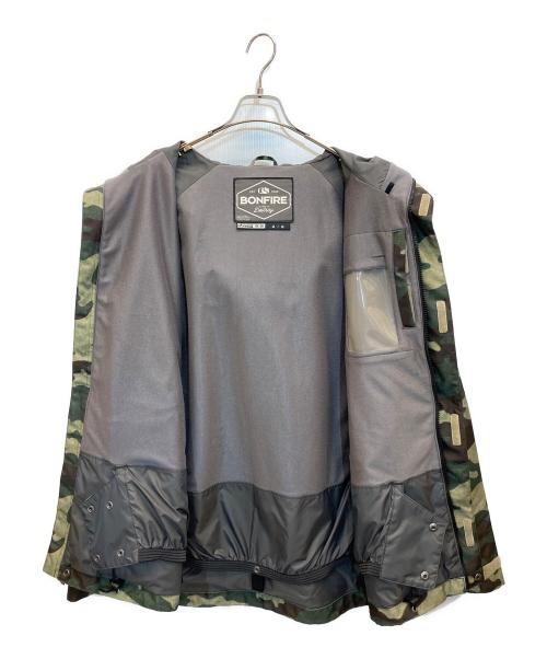 Bonfire Snowboarding（ボンファイア）Bonfire Snowboarding (ボンファイア) カモ柄フーデッドジャケット グリーン サイズ:Mの古着・服飾アイテム