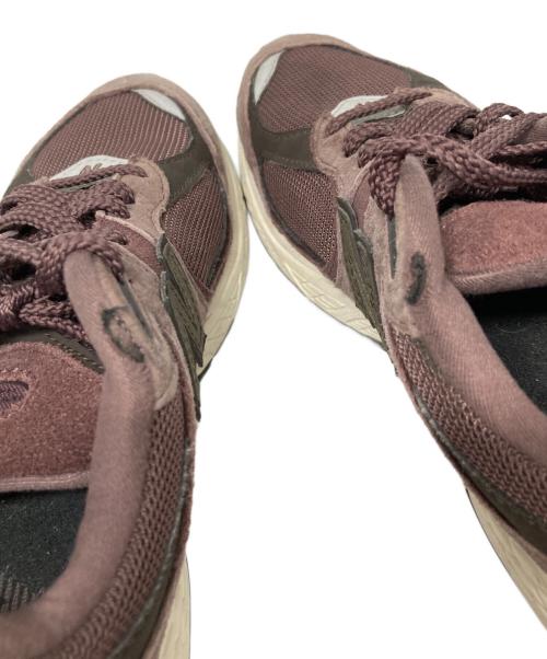 NEW BALANCE（ニューバランス）NEW BALANCE (ニューバランス) M2002R ブラウン サイズ:24 JPNの古着・服飾アイテム