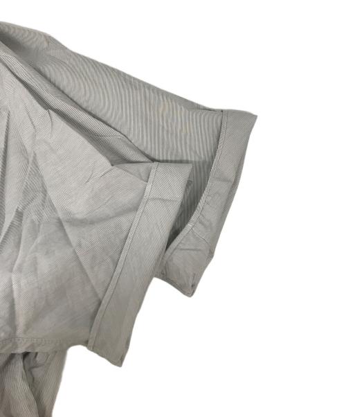 THE RERACS（ザ リラクス）THE RERACS (ザ リラクス) ピンストライプS/Sシャツ グレー サイズ:Fの古着・服飾アイテム