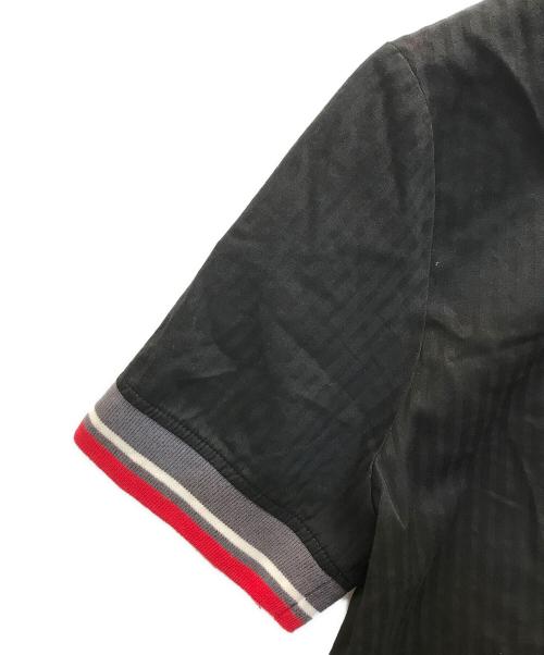 Vivienne Westwood RED LABEL（ヴィヴィアンウエストウッドレッドレーベル）Vivienne Westwood RED LABEL (ヴィヴィアンウエストウッドレッドレーベル) 半袖ストライプシャツ ブラック×レッド サイズ:00の古着・服飾アイテム