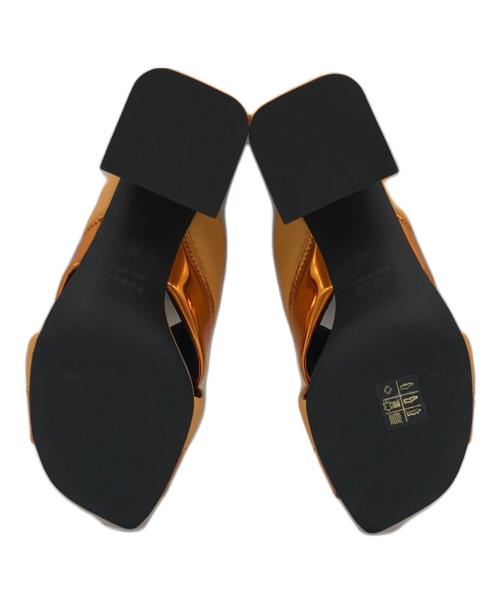 FURLA（フルラ）FURLA (フルラ) チャンキーヒールクロスストラップサンダル イエロー サイズ:38の古着・服飾アイテム