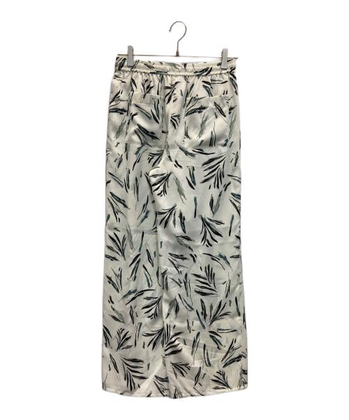 23区（ニジュウサンク）23区 (ニジュウサンク) 【洗える】スリークボタニカルプリント ドロスト パンツ ホワイト サイズ:38の古着・服飾アイテム