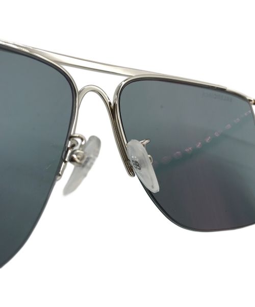 BALENCIAGA（バレンシアガ）BALENCIAGA (バレンシアガ) メタルフレームサングラス シルバー サイズ:61□14-140の古着・服飾アイテム