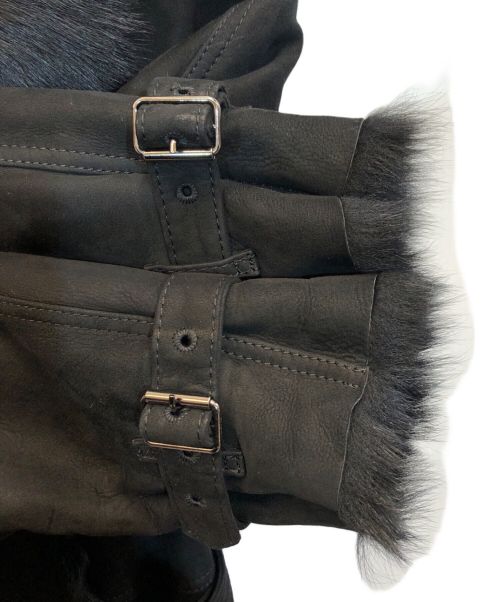 BURBERRY（バーバリー）BURBERRY (バーバリー) ダブルボタンムートンコート ブラック サイズ:36の古着・服飾アイテム