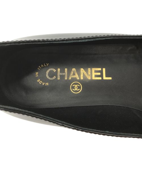 CHANEL（シャネル）CHANEL (シャネル) チェーンデザインパテントパンプス ブラック サイズ:36 1/2の古着・服飾アイテム