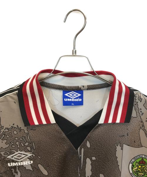 UMBRO（アンブロ）UMBRO (アンブロ) BAL SOCCER JERSEY ブラウン サイズ:XLの古着・服飾アイテム