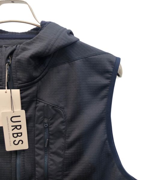 DAIWA LIFESTYLE PRO（ダイワ ライフスタイル プロ）DAIWA LIFESTYLE PRO (ダイワ ライフスタイル プロ) FLEECE VEST ネイビー サイズ:L 未使用品の古着・服飾アイテム