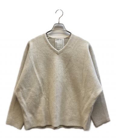 新品・タグ付き☆BEARDSLEY ファーニット　Vカラー　プルオーバー 新品・タグ付き☆BEARDSLEY ファーニット Vカラー プルオーバー