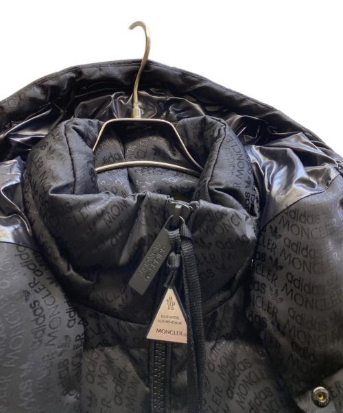 MONCLER（モンクレール）MONCLER (モンクレール) adidas (アディダス) Alpbach ダウンジャケット ブラック サイズ:2 未使用品の古着・服飾アイテム