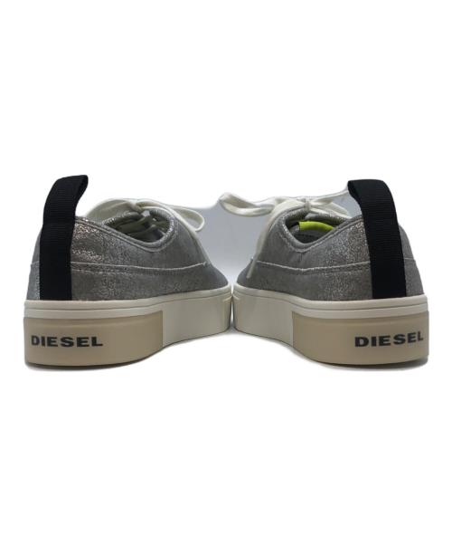 DIESEL（ディーゼル）DIESEL (ディーゼル) S-VANEELA LC ローカットスニーカー シルバー サイズ:24cmの古着・服飾アイテム