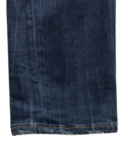 DSQUARED2（ディースクエアード）DSQUARED2 (ディースクエアード) SEXY TWIST JEAN インディゴ サイズ:50の古着・服飾アイテム