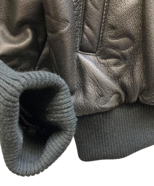 MENACE（メナス）MENACE (メナス) grow around EMBROIDERED LEATHER PAISLEY BOMBER JACKET ブラック サイズ:Lの古着・服飾アイテム