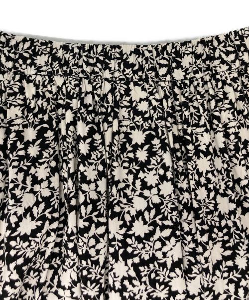 KAGURE（カグレ）KAGURE (カグレ) モノトーンプリントスカート ブラック サイズ:Freeの古着・服飾アイテム
