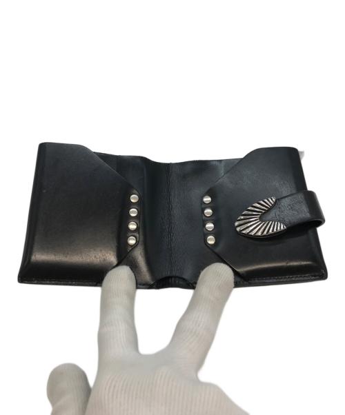 TOGA ARCHIVES（トーガアーカイブス）TOGA ARCHIVES (トーガアーカイブス) 2つ折り財布 ブラックの古着・服飾アイテム